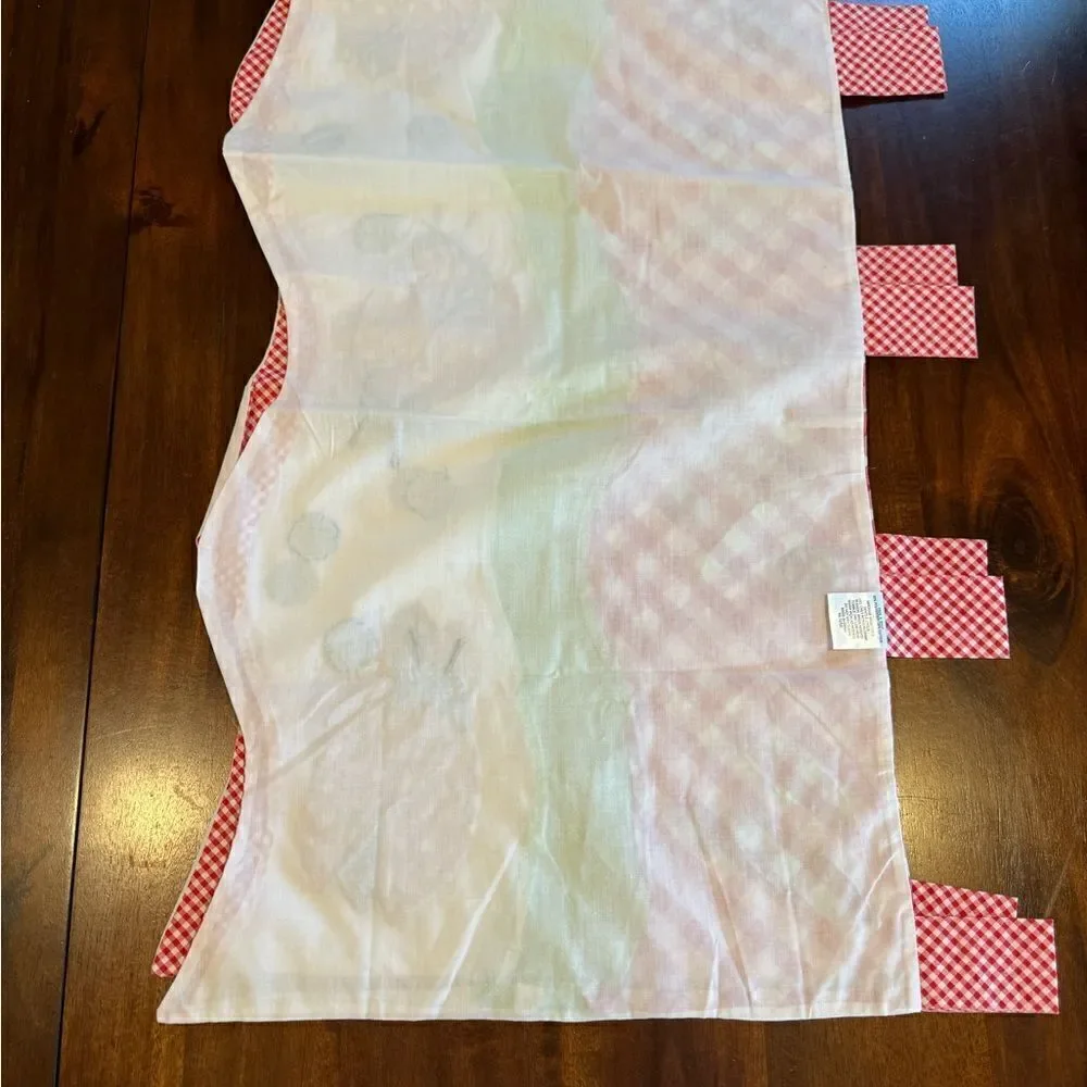 Britannica Home Fashions Tabbed Lady Bug 59” Valance NWOT